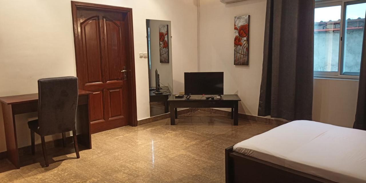 L'Address Hotel Cotonou Ngoại thất bức ảnh