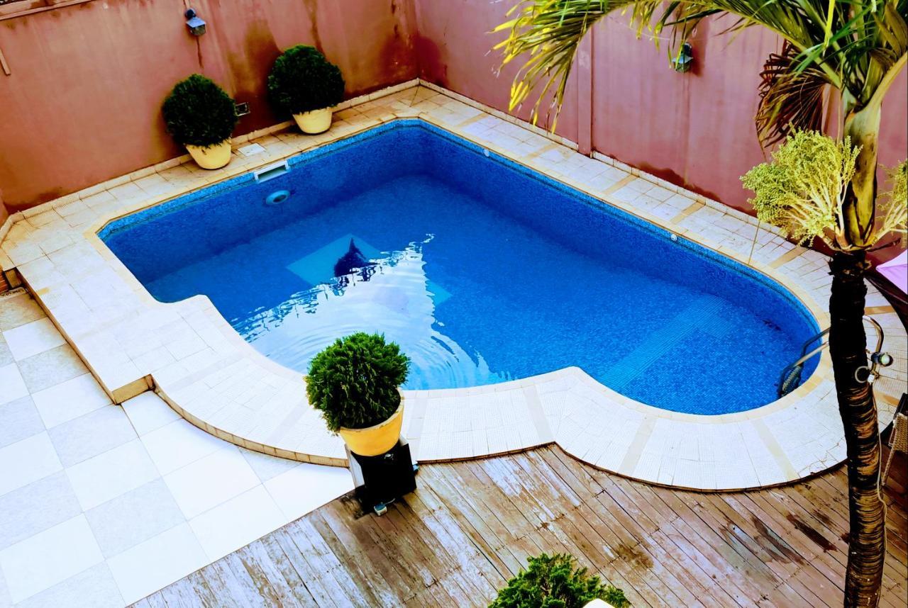L'Address Hotel Cotonou Ngoại thất bức ảnh