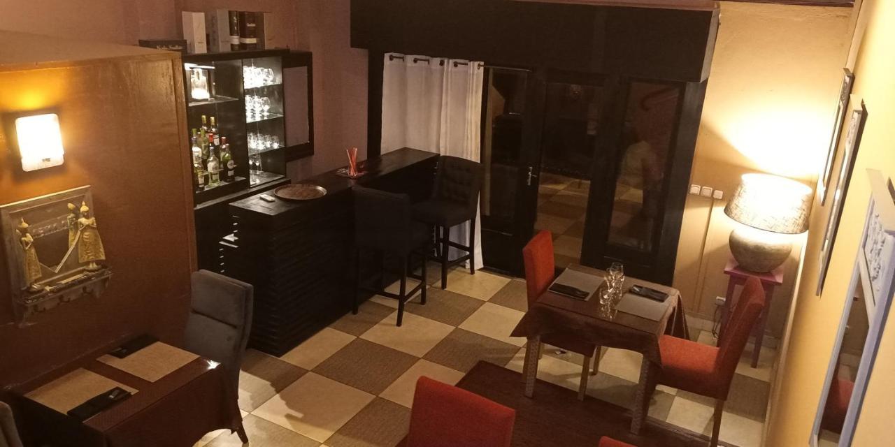 L'Address Hotel Cotonou Ngoại thất bức ảnh