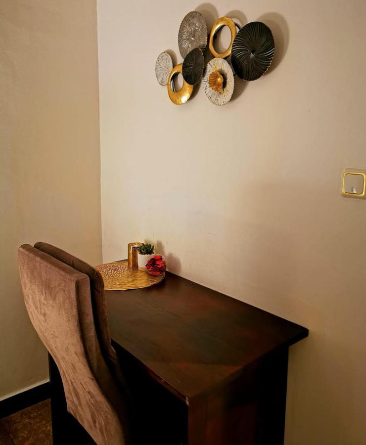 L'Address Hotel Cotonou Ngoại thất bức ảnh