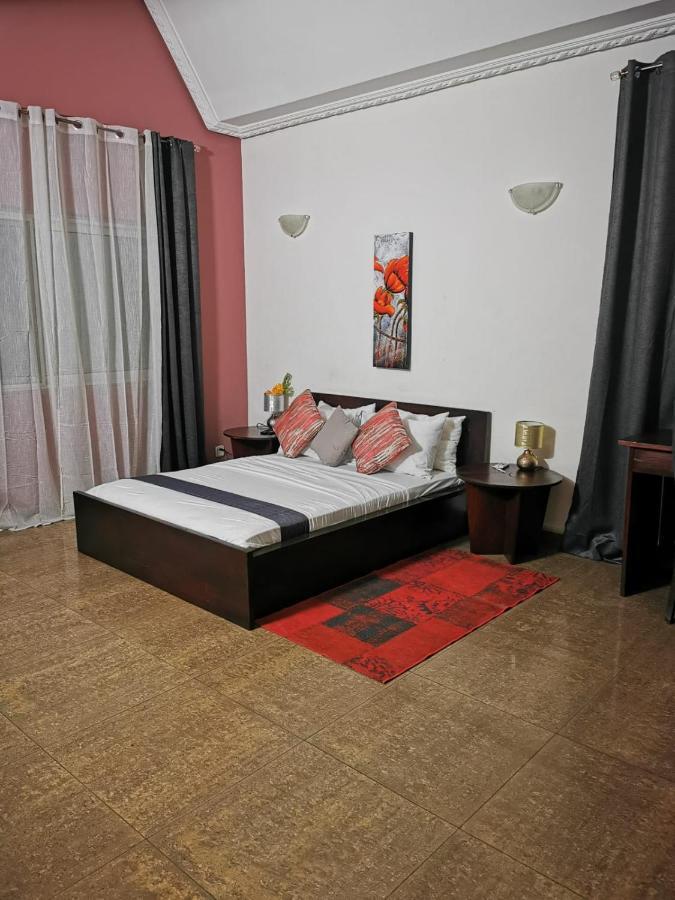 L'Address Hotel Cotonou Ngoại thất bức ảnh