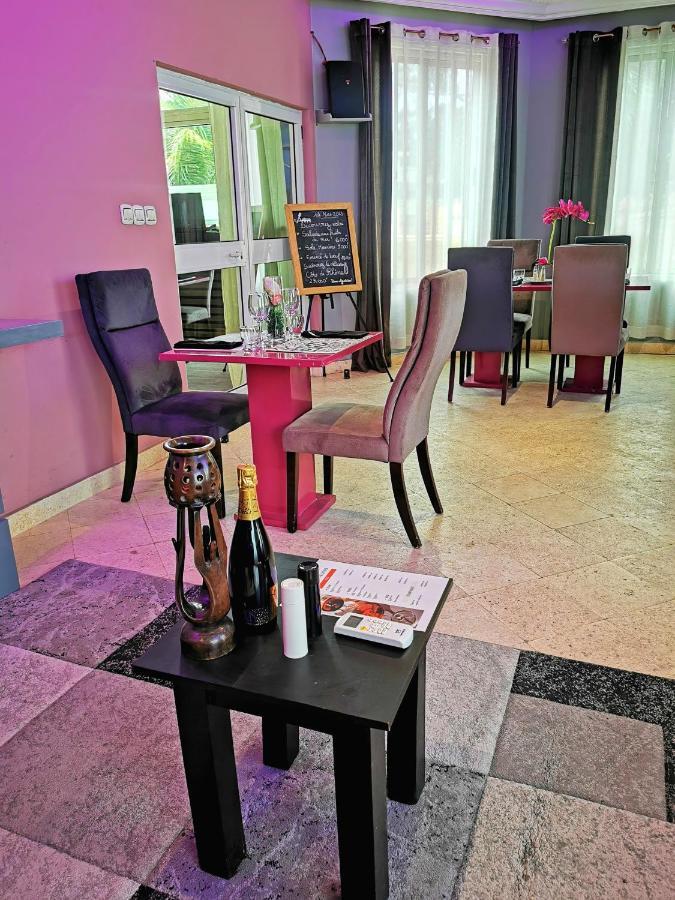 L'Address Hotel Cotonou Ngoại thất bức ảnh