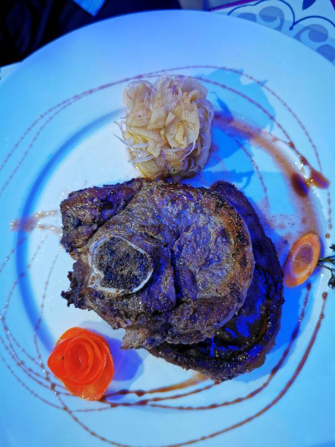L'Address Hotel Cotonou Ngoại thất bức ảnh